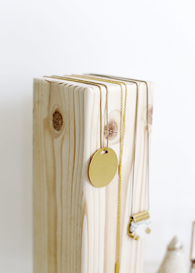 DIY Block Necklace Display