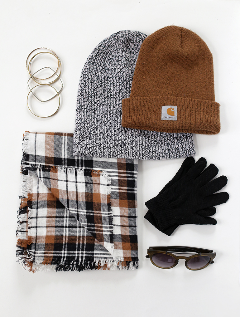 DIY Flannel Blanket Scarf @themerrythought