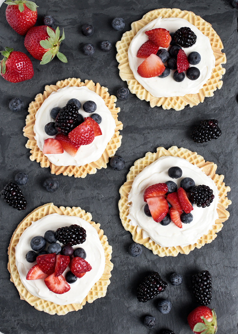 Creamy Fruit Pizzelles @themerrythought