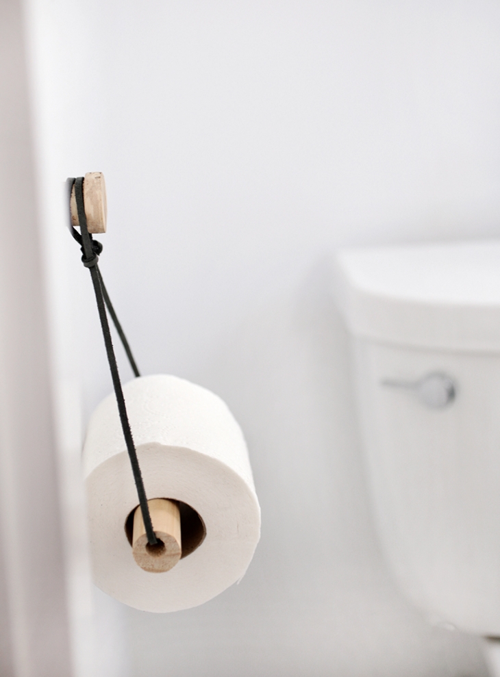 DIY Toilet Paper Holder @themerrythought