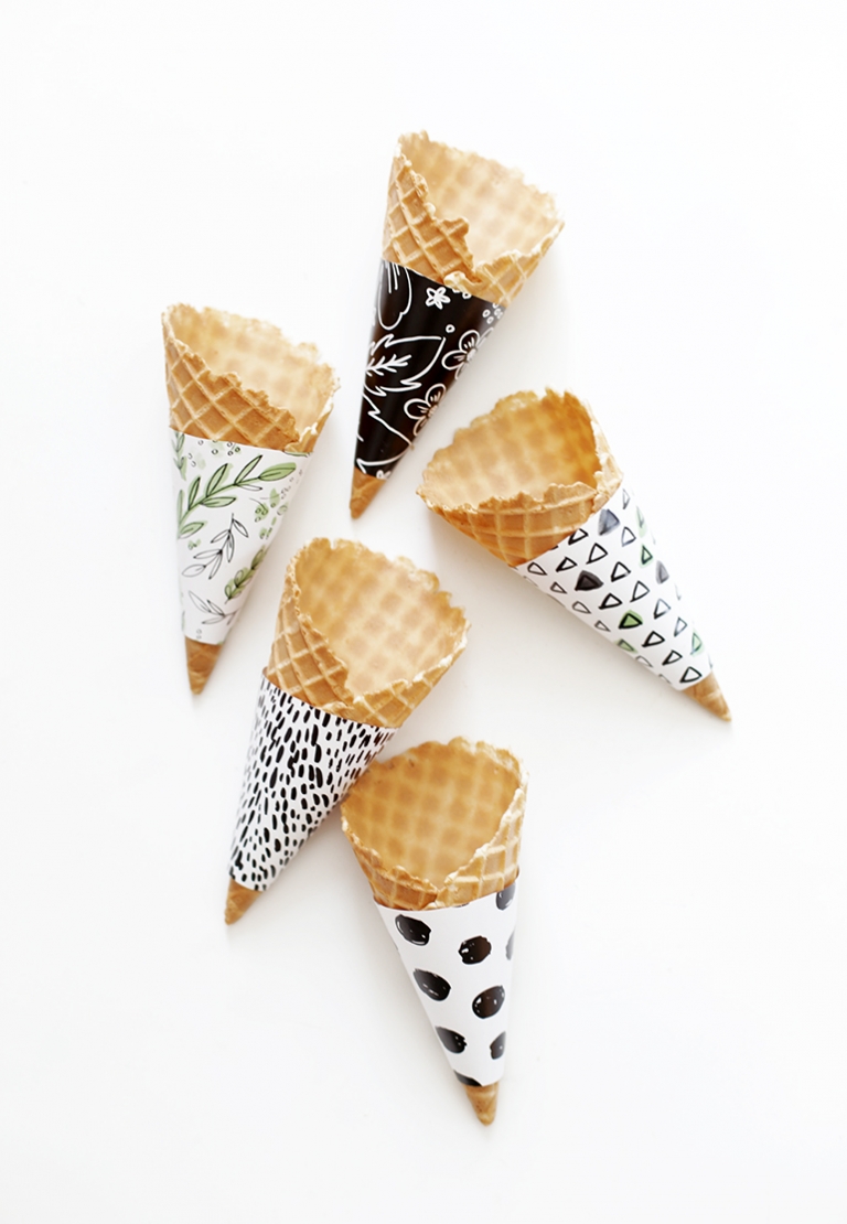 DIY ice cream cone holders for your wedding - 100 Layer Cake