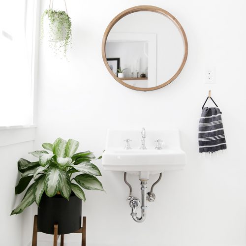 Light Fixture Makeover @themerrythought