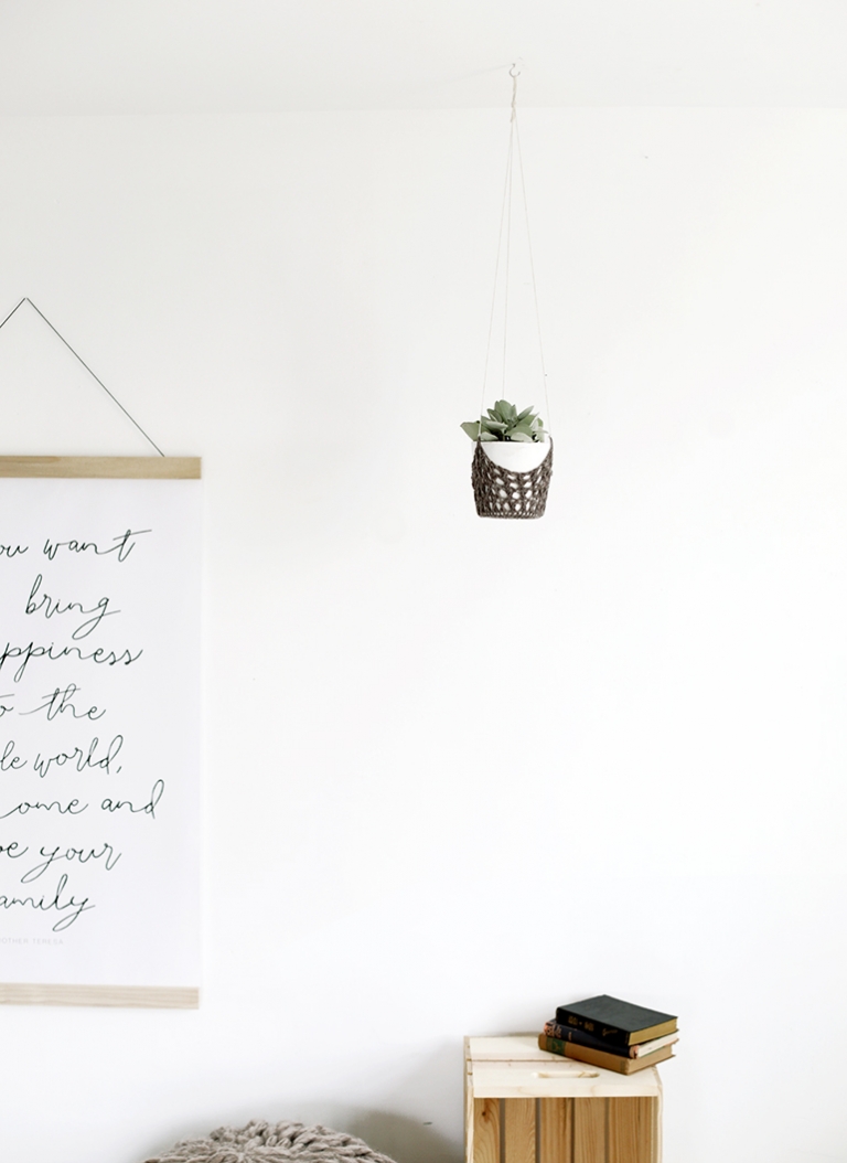 DIY Crochet Hanging Planter @themerrythought