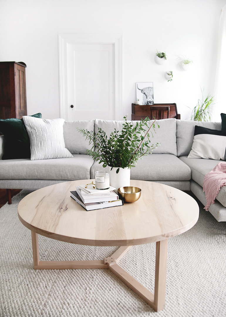 DIY Round Coffee Table