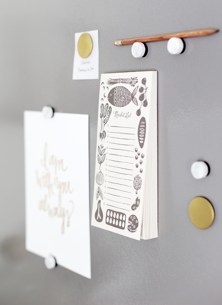 DIY Marble Magnets @themerrythought