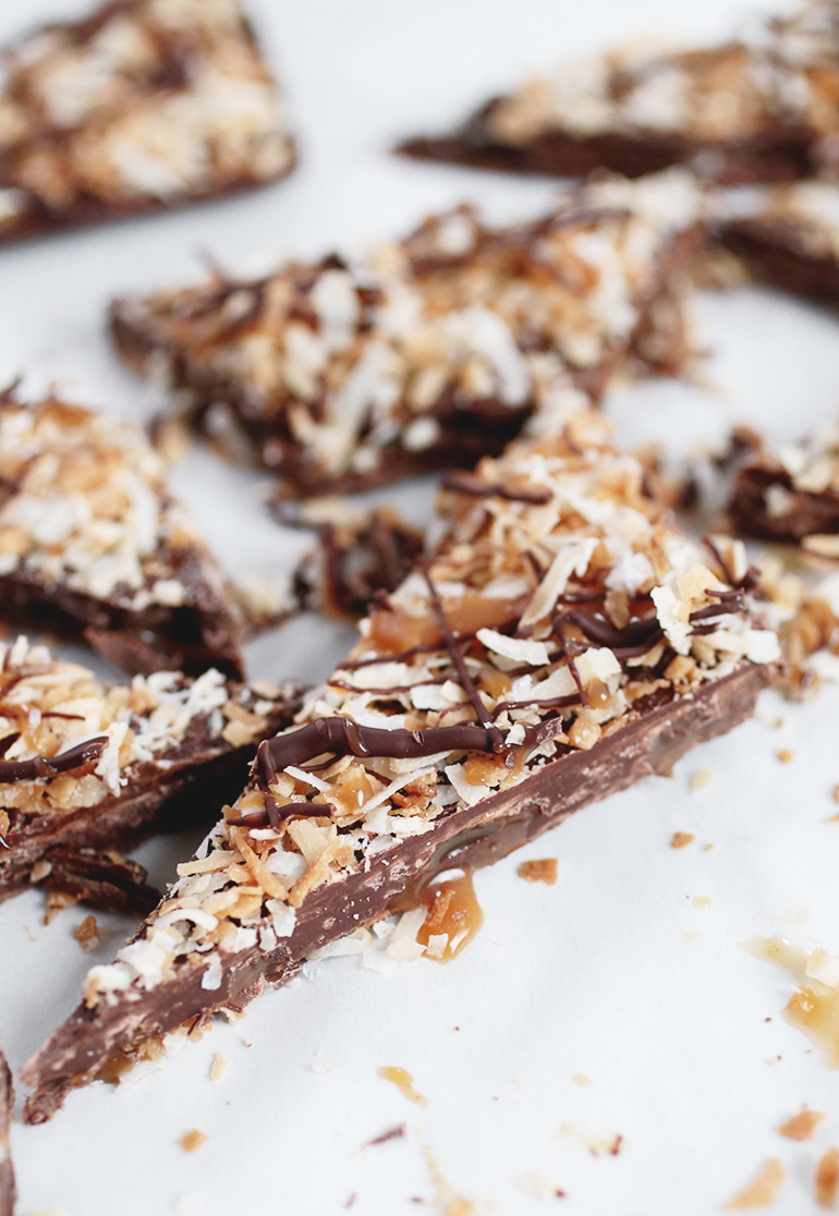 Salted Caramel + Toasted Coconut Chocolate Bark @themerrythought
