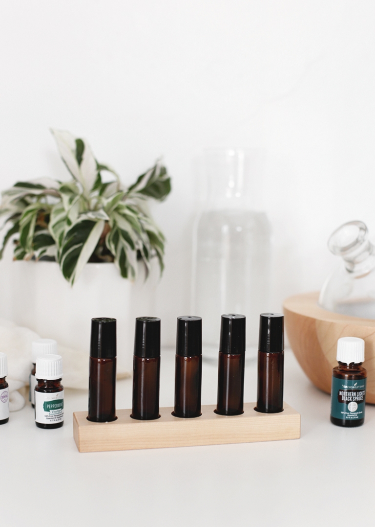 DIY Essential Oil Storage Tray @themerrythought