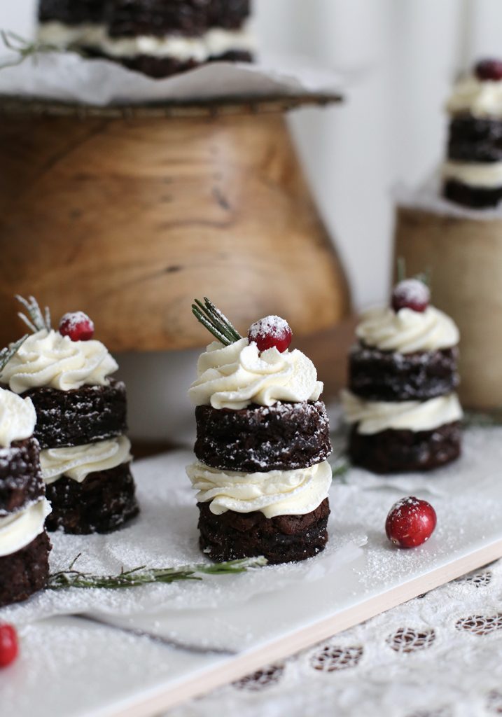 Mini Brownie Cakes - The Merrythought