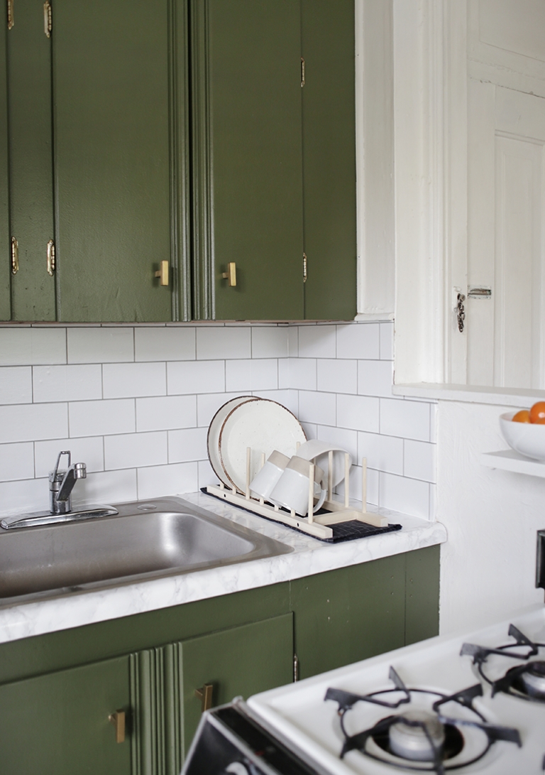 Diy dish drying cheap cabinet