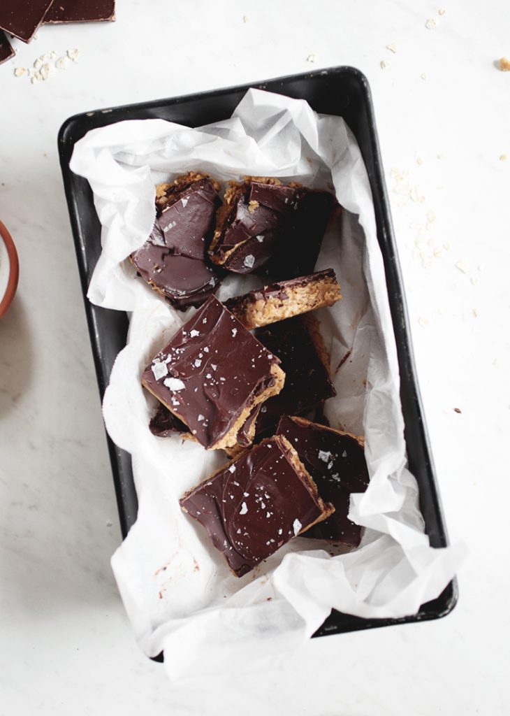 Healthy No Bake Peanut Butter Bars