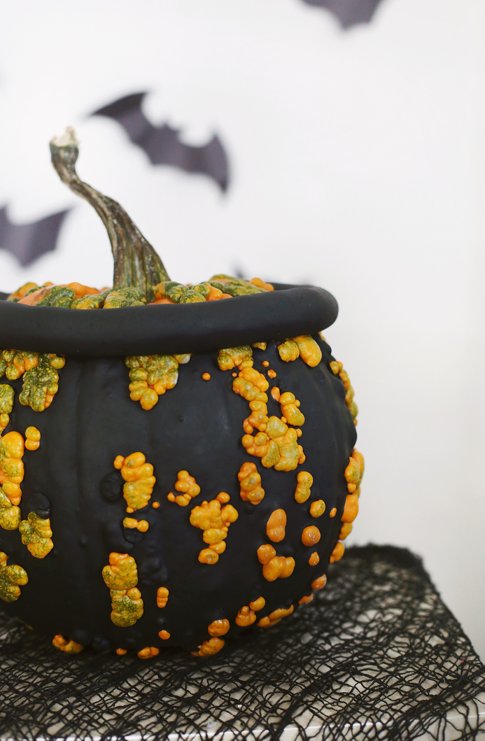DIY Cauldron Pumpkin - The Merrythought
