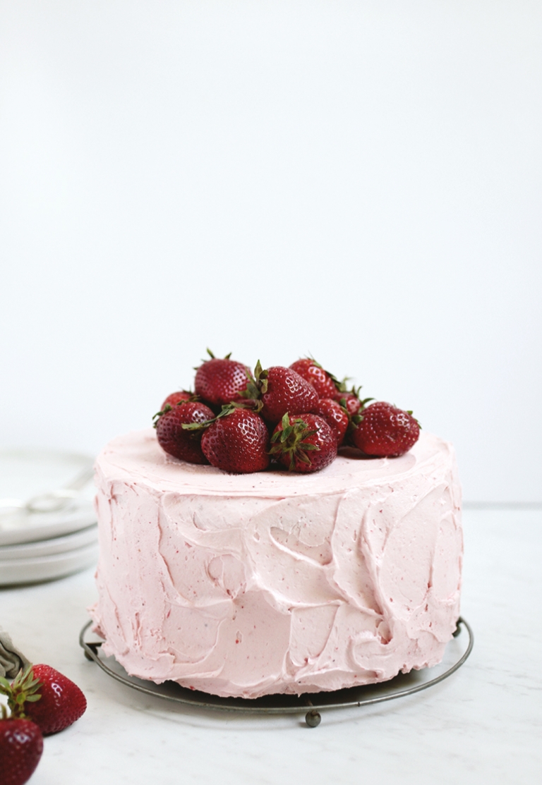 Strawberry Cake - The Merrythought