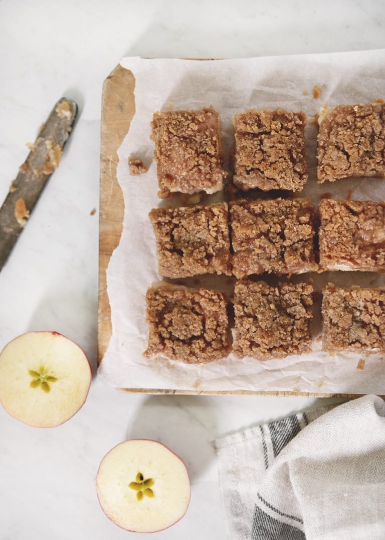 Apple Crisp Bars With Brown Sugar Shortbread Crust