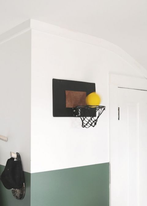 Basketball Hoop Makeover - DIY Indoor Basketball Hoop Makeover