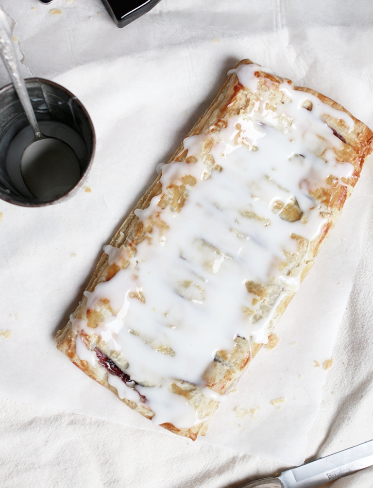 Blueberry Cream Cheese Pastry @themerrythought