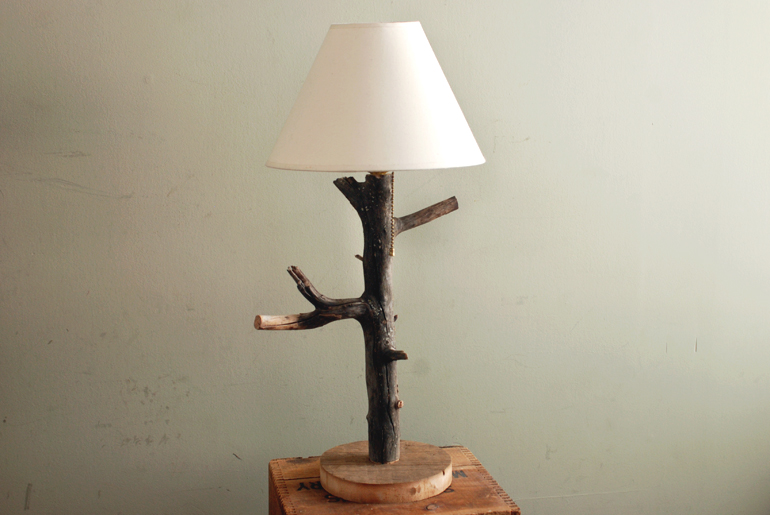 DIY Branch Table Lamp - The Merrythought