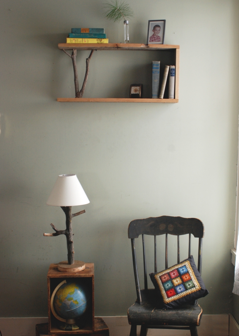 DIY Branch Table Lamp @themerrythought