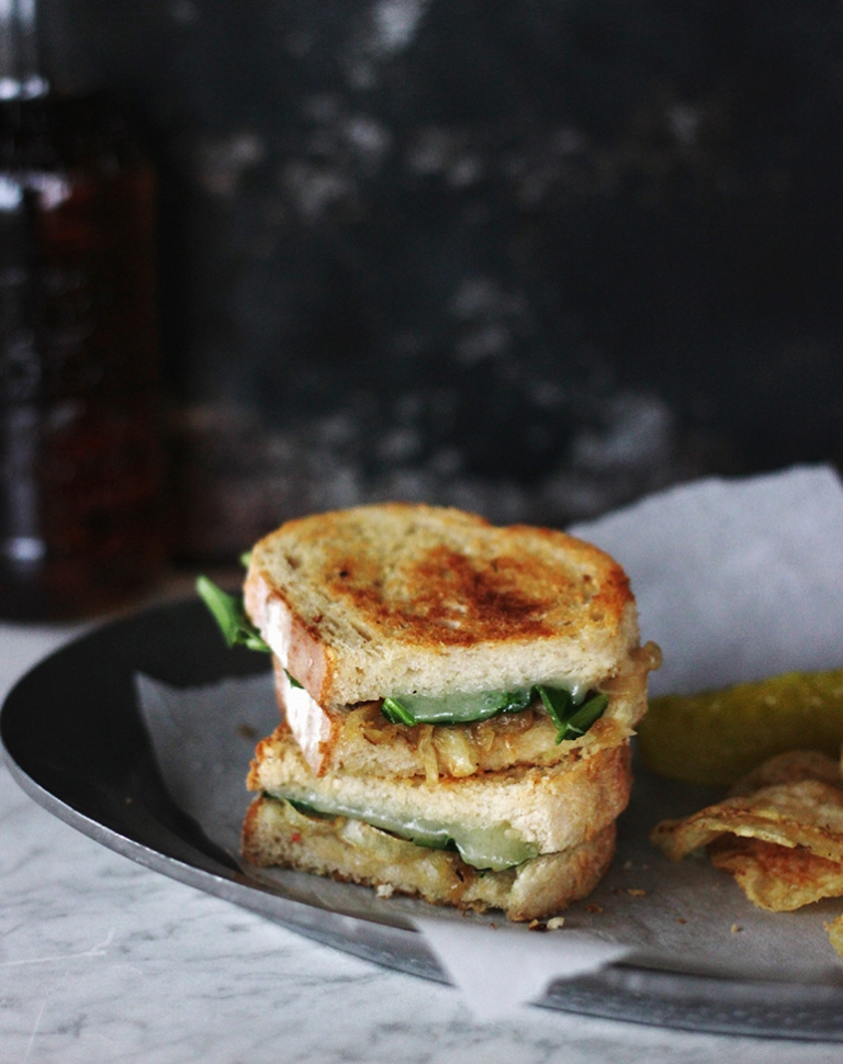 Caramelized Onion & Spinach Grilled Cheese @themerrythought