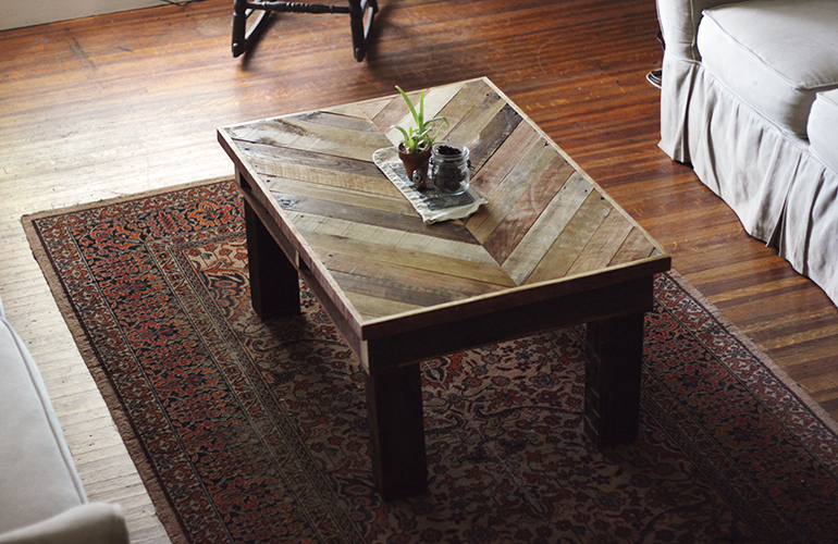 pallet furniture coffee table