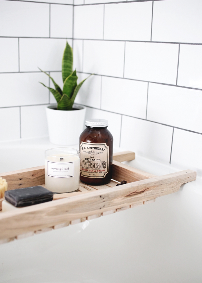 DIY Bath Shelf