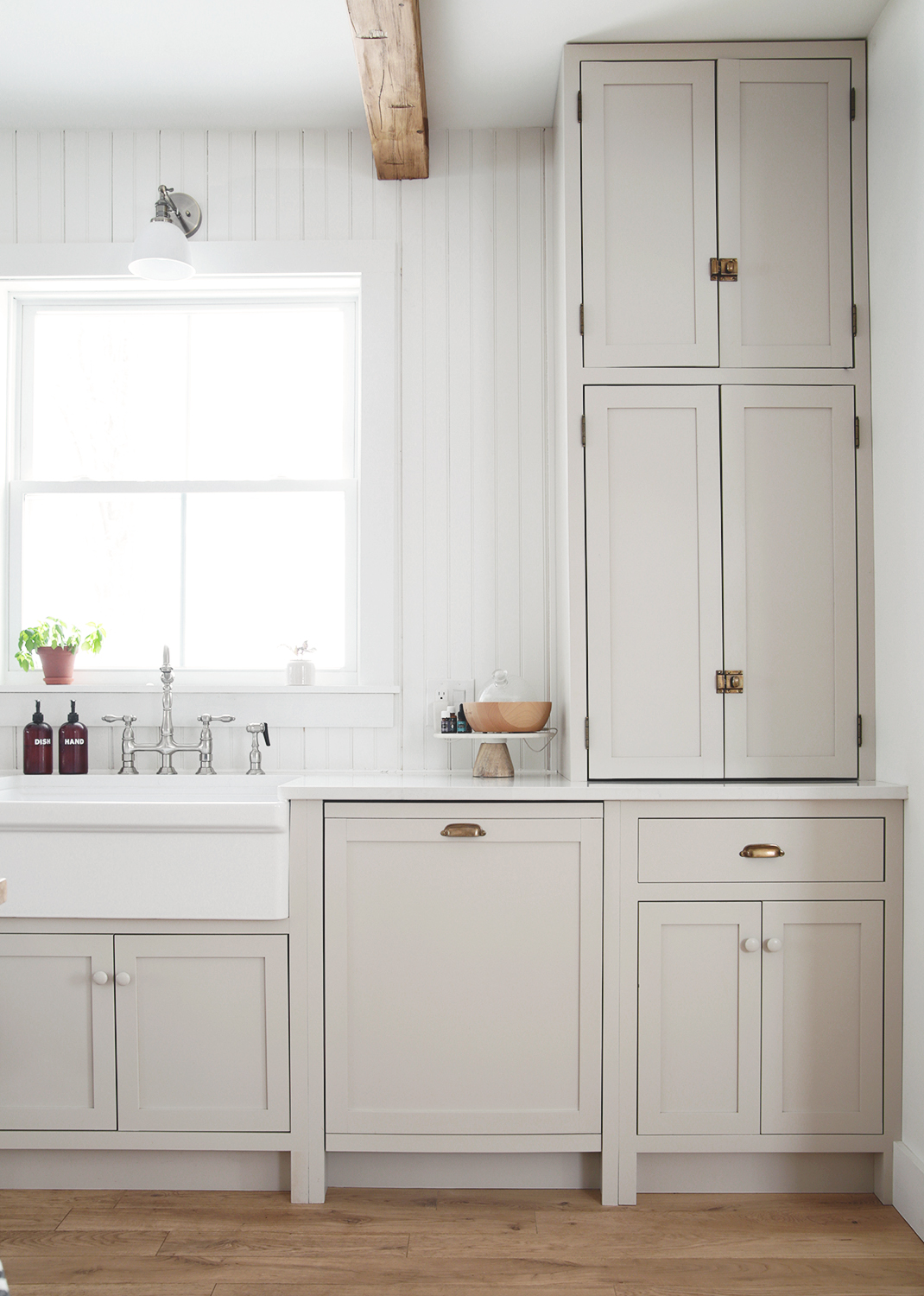 Slimline dishwasher to store fit in cupboard