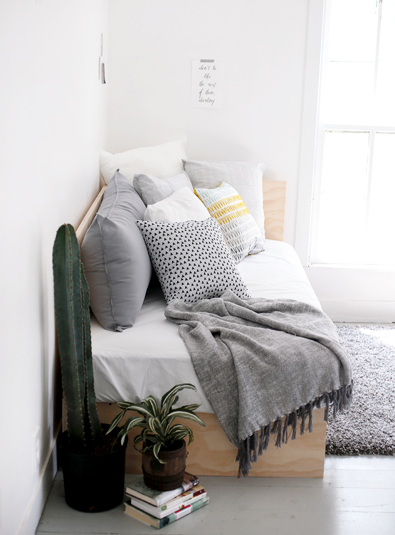 Turning a bed into a deals daybed