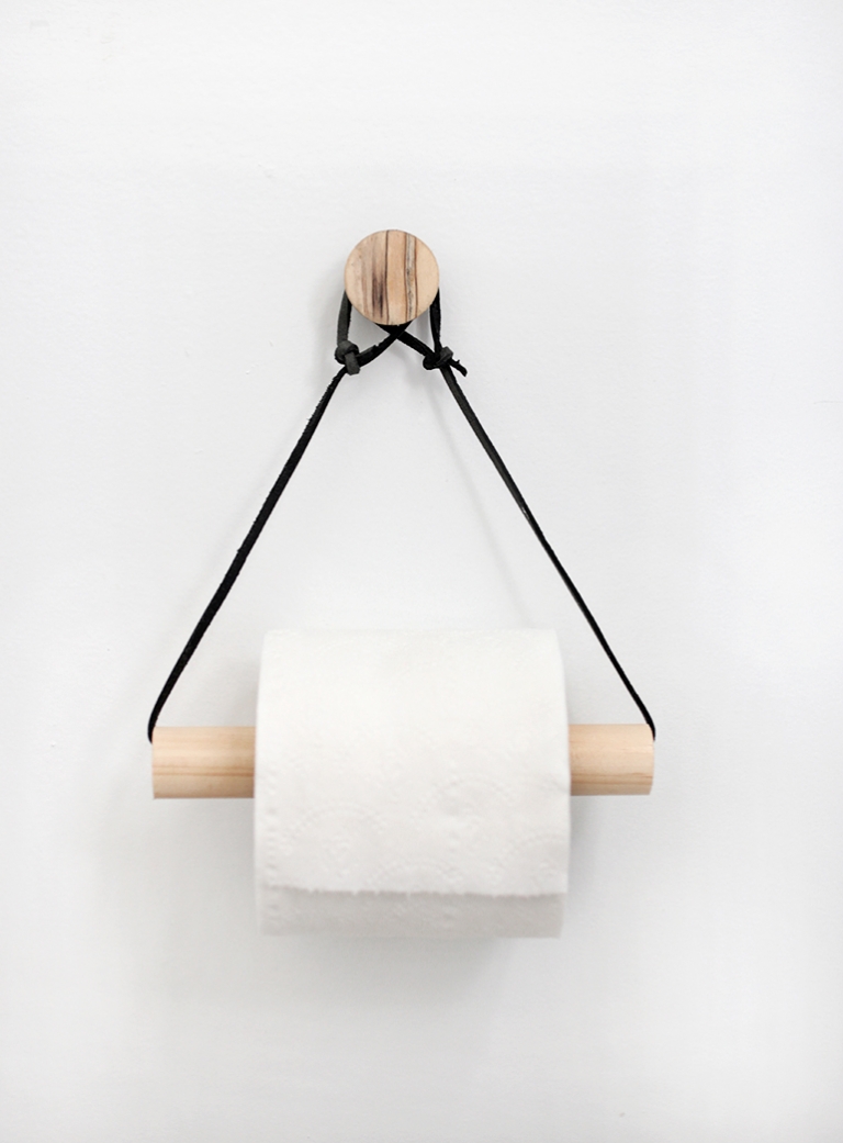 How to Make a DIY Paper Towel Holder