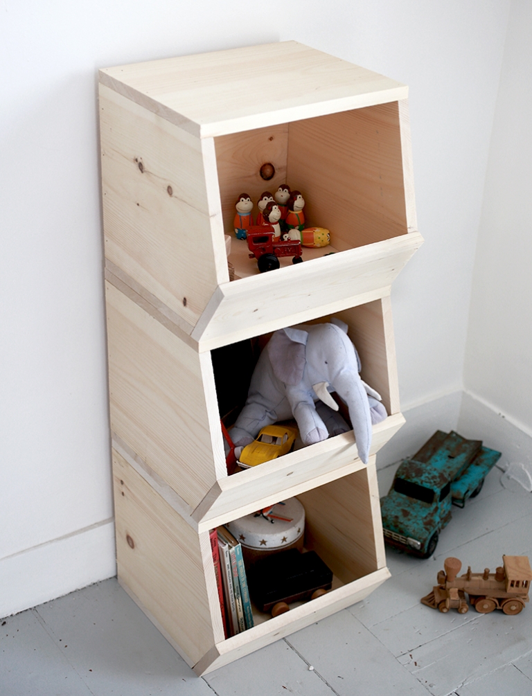 DIY Wooden Toy Bins @themerrythought