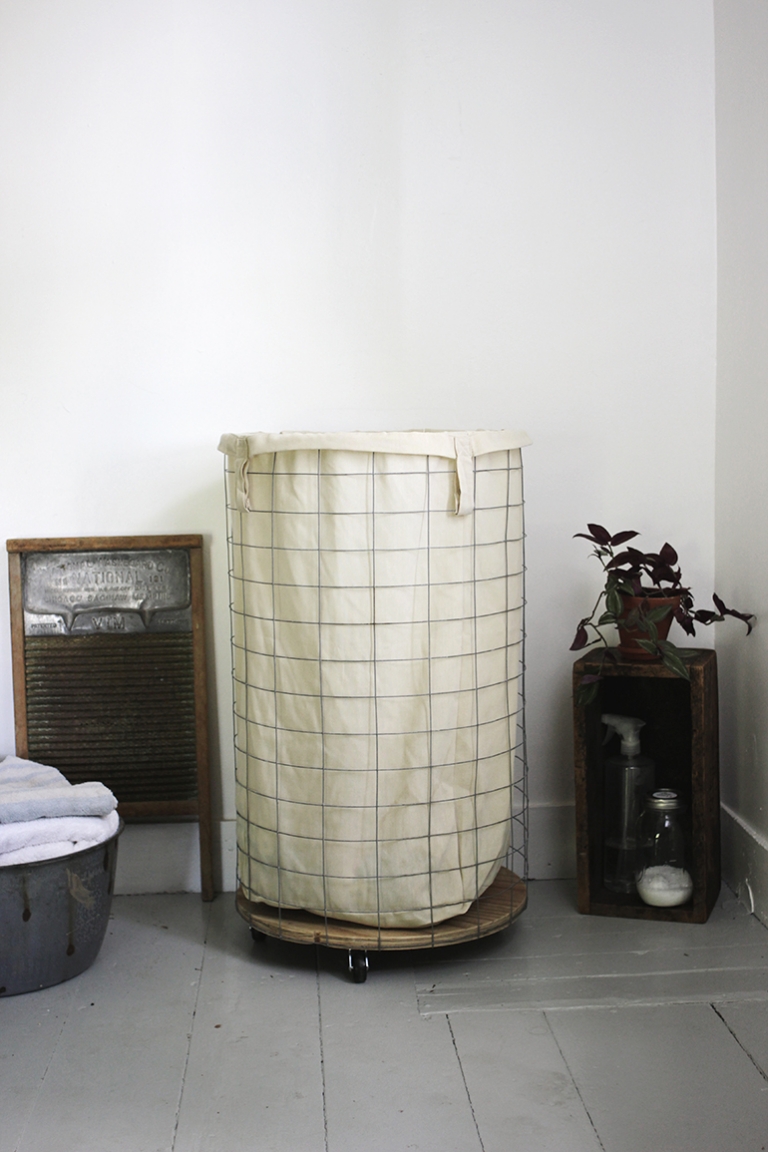 DIY Wire Laundry Hamper @themerrythought