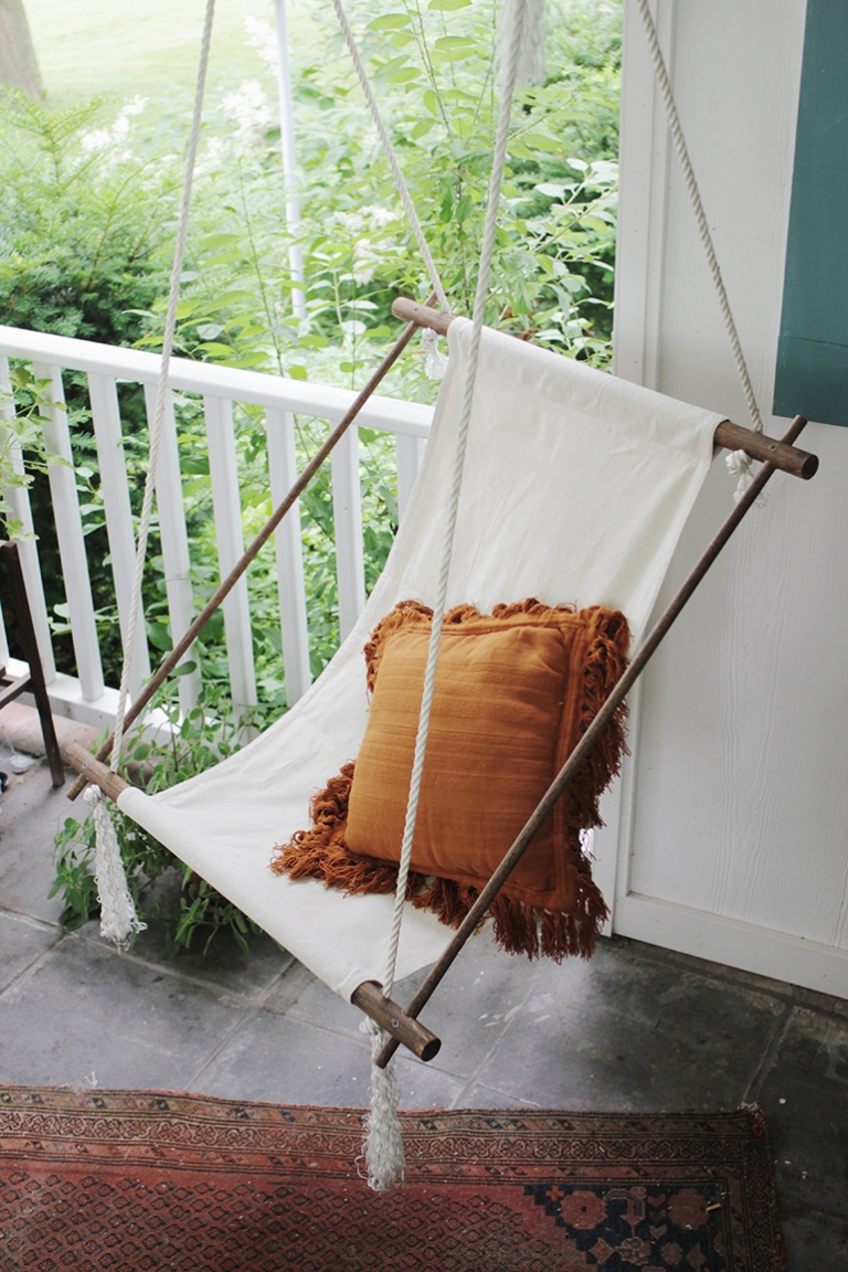 DIY Hanging Lounge Chair @themerrythought