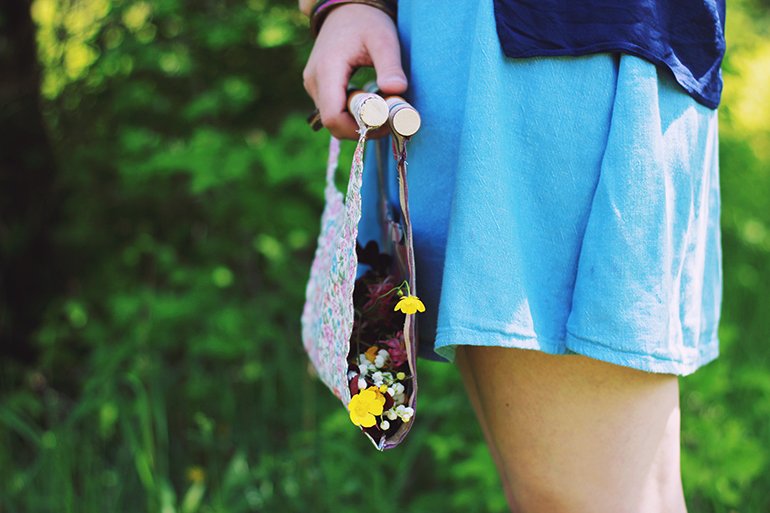 Fabric Flower Carrier. - The Merrythought