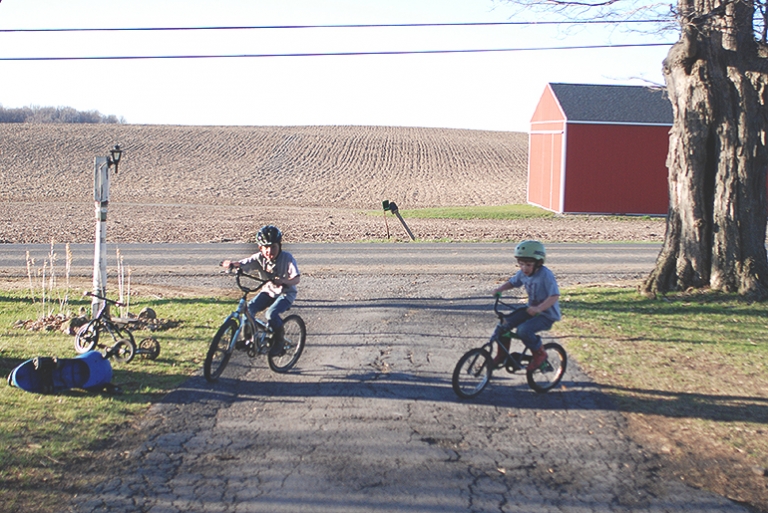 Merry Moments  @themerrythought