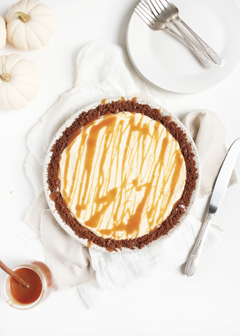 No-Bake Pumpkin Cheesecake Pie @themerrythought