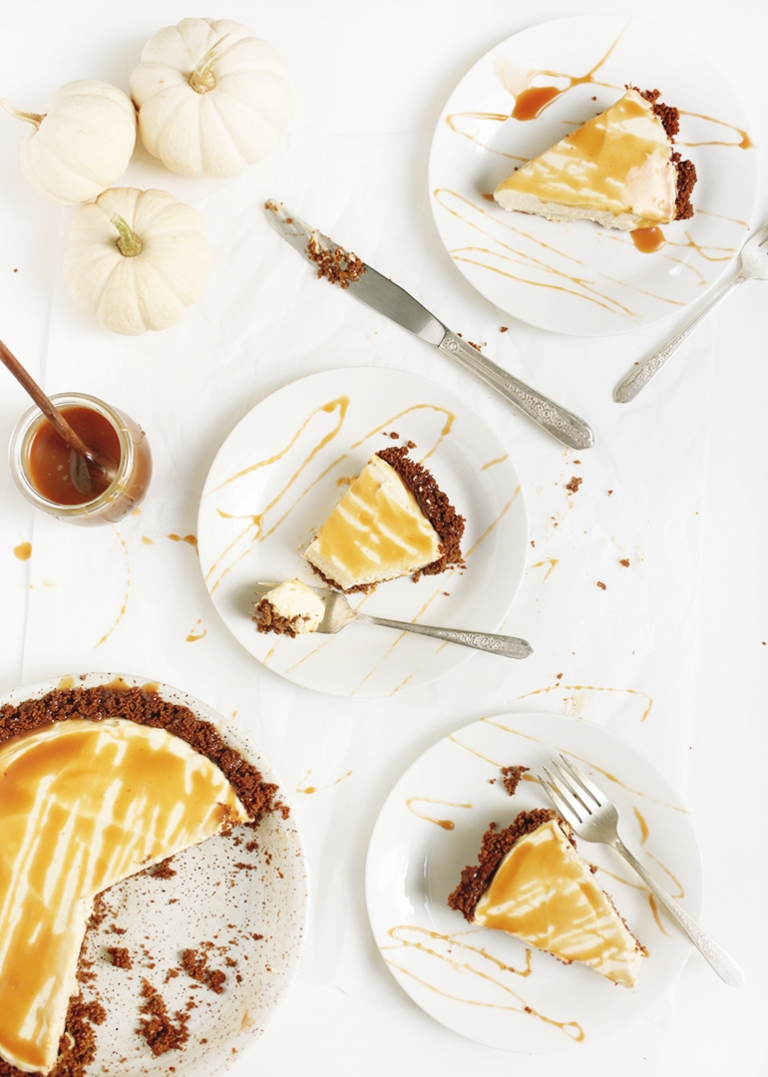 No-Bake Pumpkin Cheesecake Pie @themerrythought