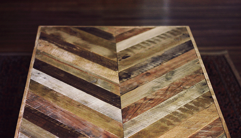 DIY Pallet Coffee Table - The Merrythought