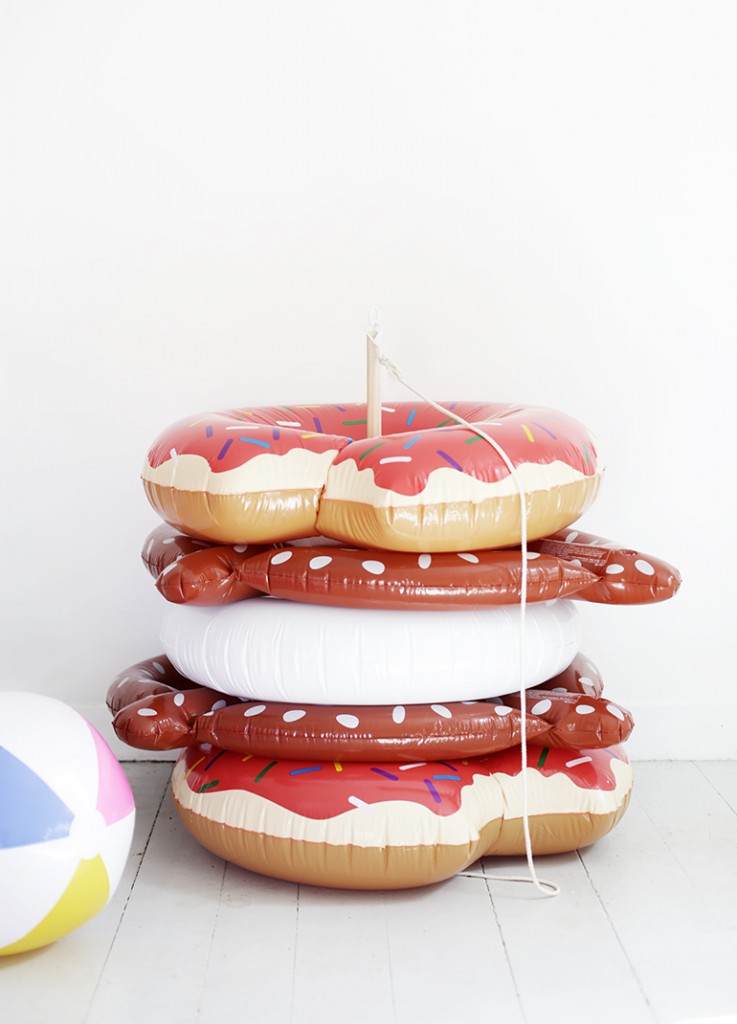 DIY Pool Float Holder