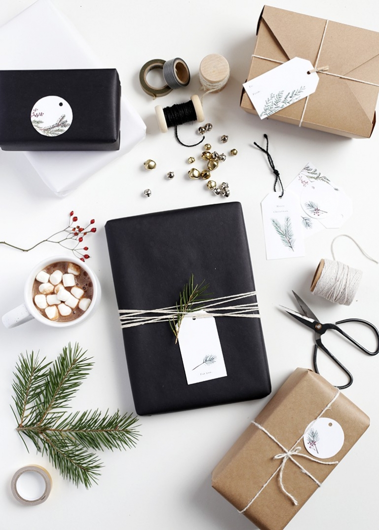 Printable Christmas Gift Tags @jennihaikonen for @themerrythought