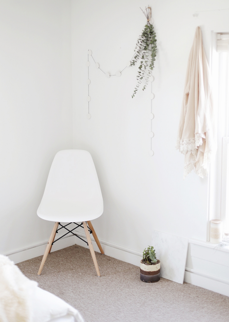 Minimal Bedroom @themerrythought