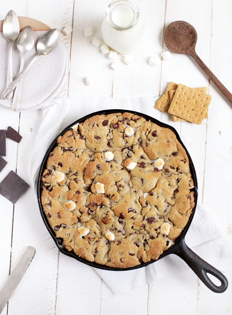 Peanut Butter Smores Skillet Cookie @themerrythought