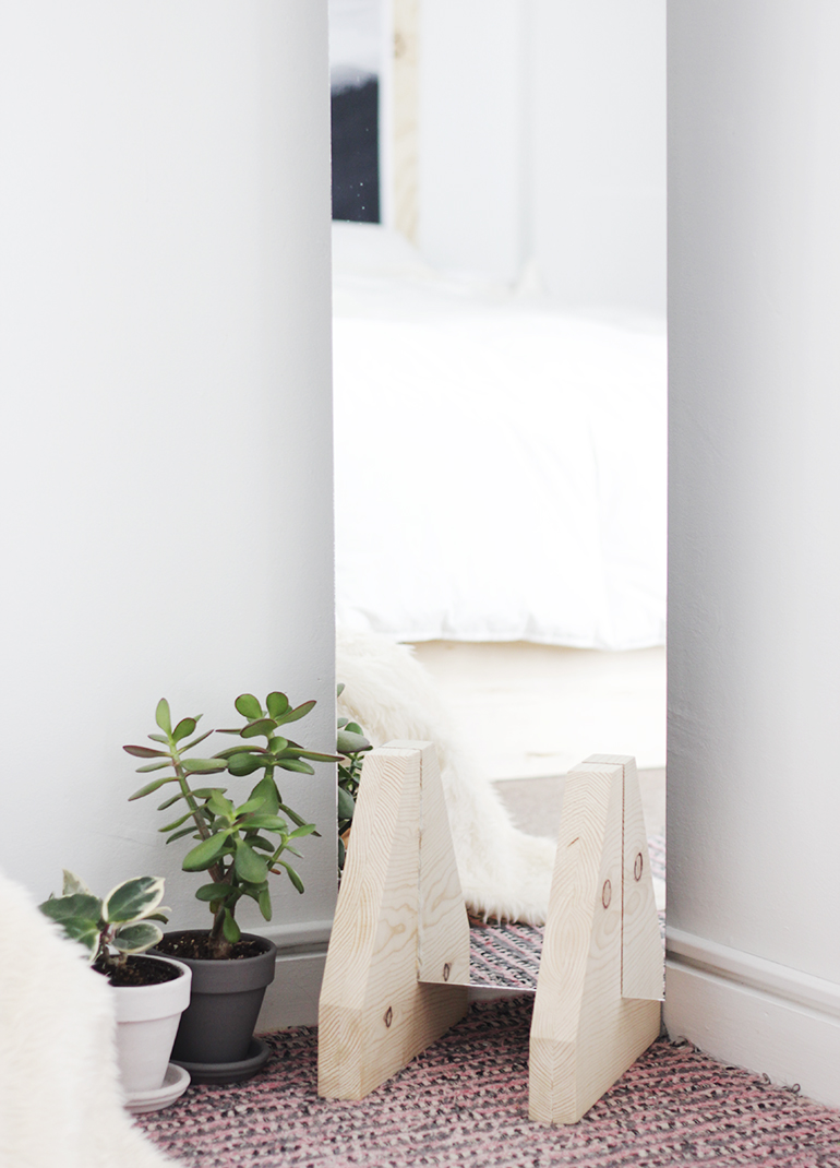 Diy Minimal Floor Mirror The Merrythought