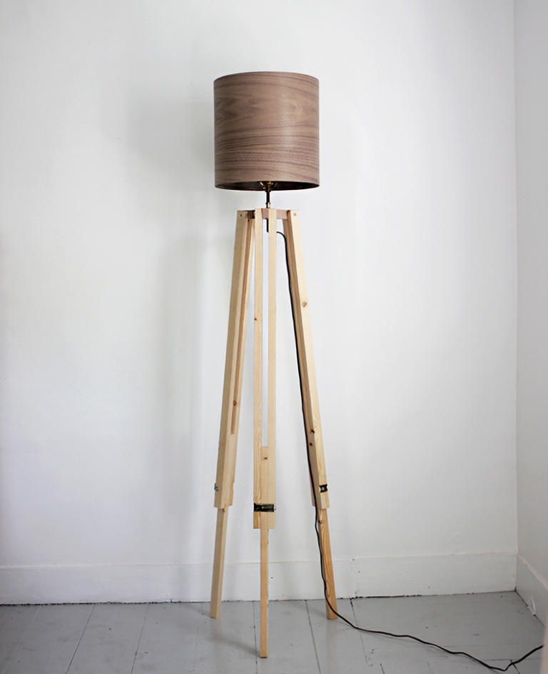 DIY Wooden Tripod Lamp with Veneer Lampshade @themerrythought