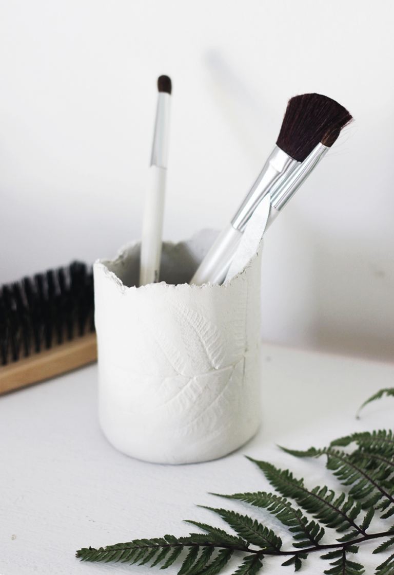 DIY Fern-Pressed Jar @themerrythought for @poppytalk